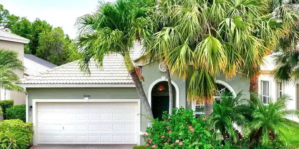 3546 NW Deer Oak Drive