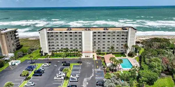 10310 S Ocean Drive