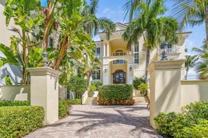 211 Beachside Drive Drive