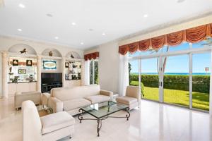 100 Worth Avenue