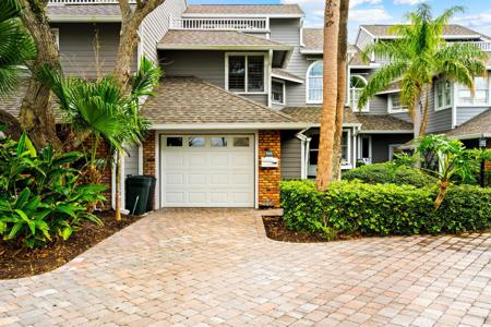 2523 Ocean Drive
