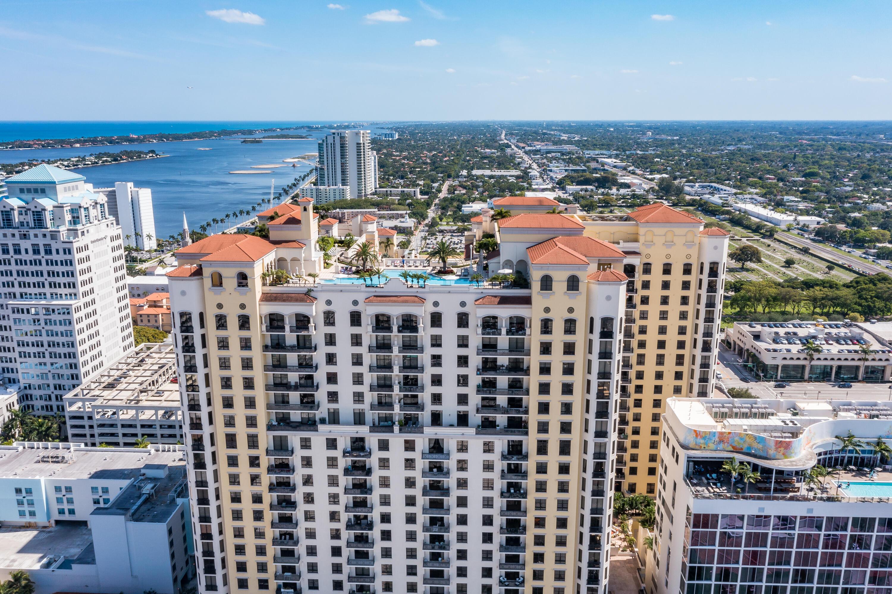 Image 2: Located in the heart of downtown West Palm Beach n