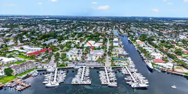 Image 4: Lighthouse Point Marina with Restaurant
