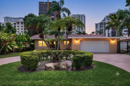 1390 E Terra Mar Drive