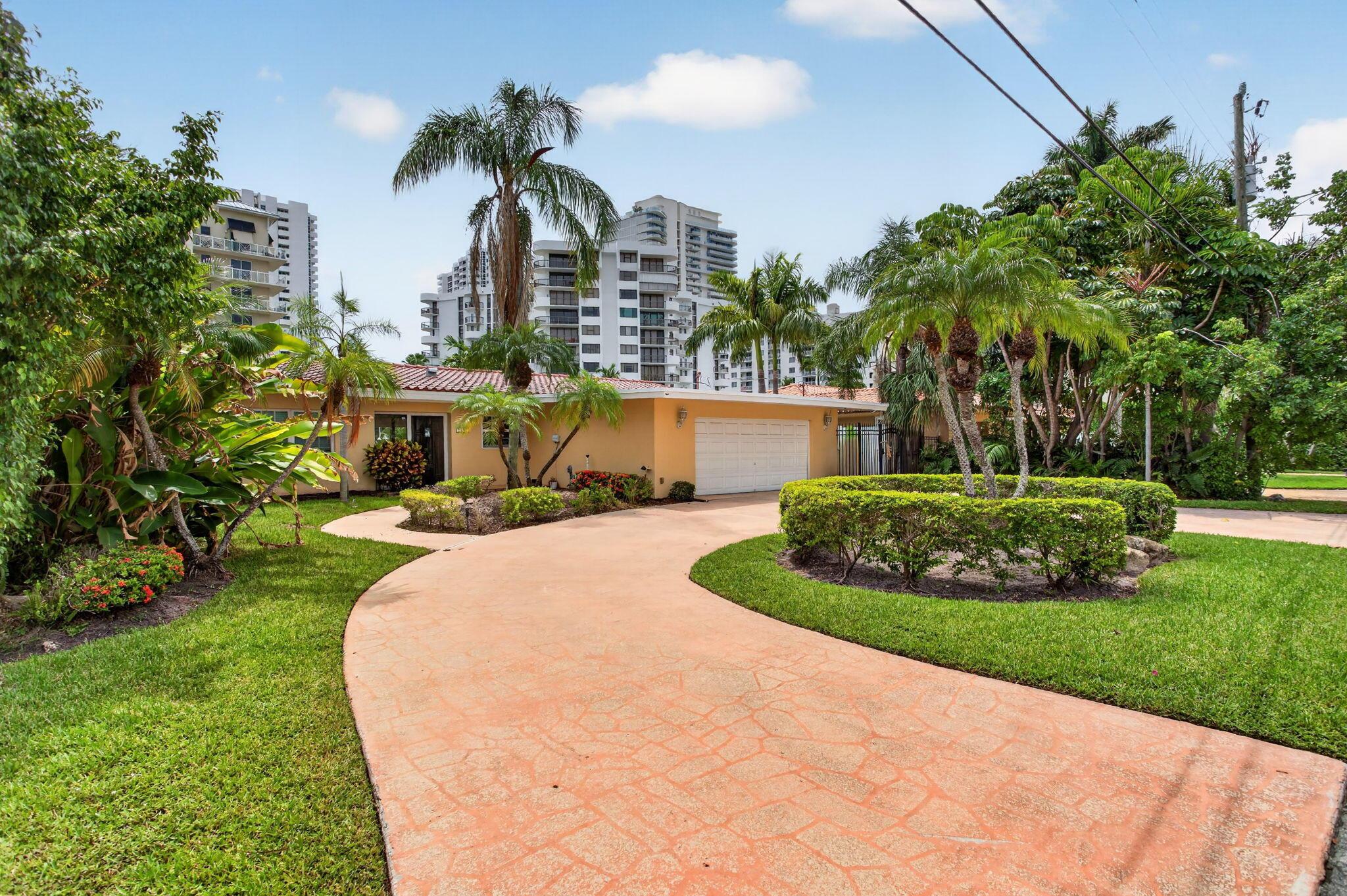 Image 3: 2-web-or-mls-1380-4767