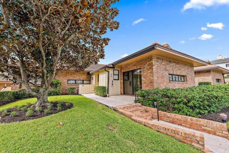 11860 SE Hill Club Ter