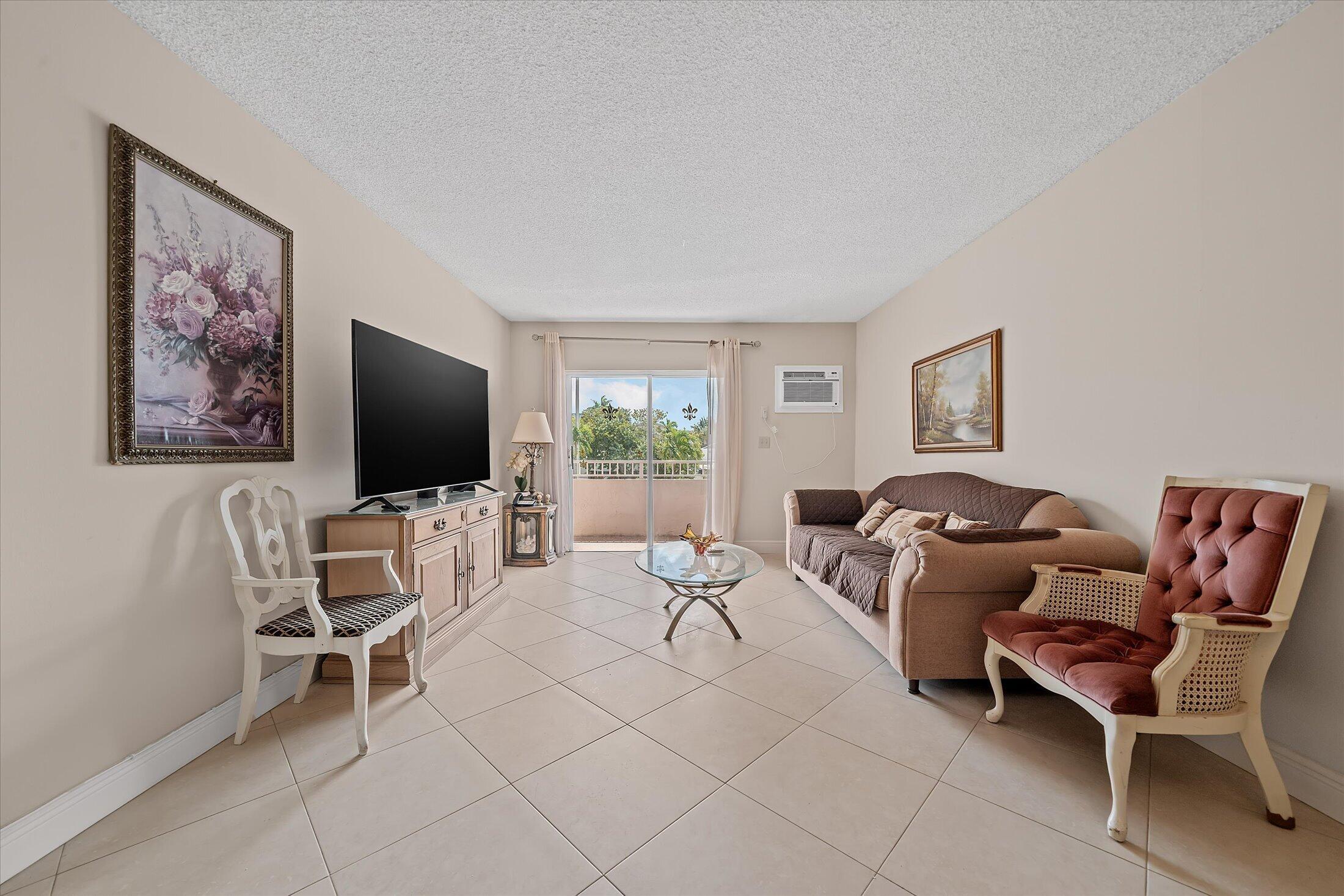 Image 3: 03-3201 NE 14th St #209, Pompano Beach-2