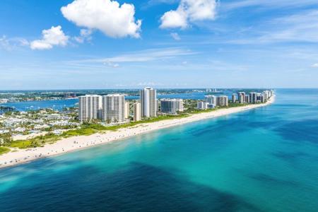 2700 N Ocean Drive