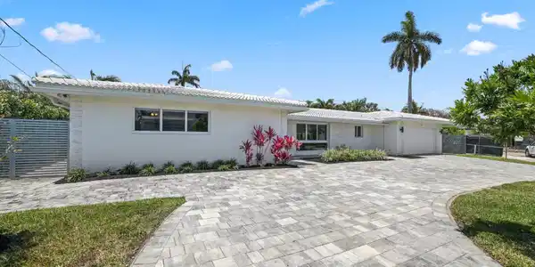 1209 SE 12th Terrace