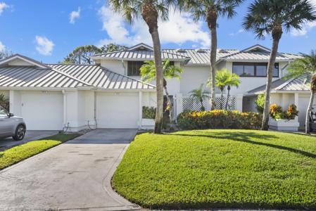 5662 SE Foxcross Place