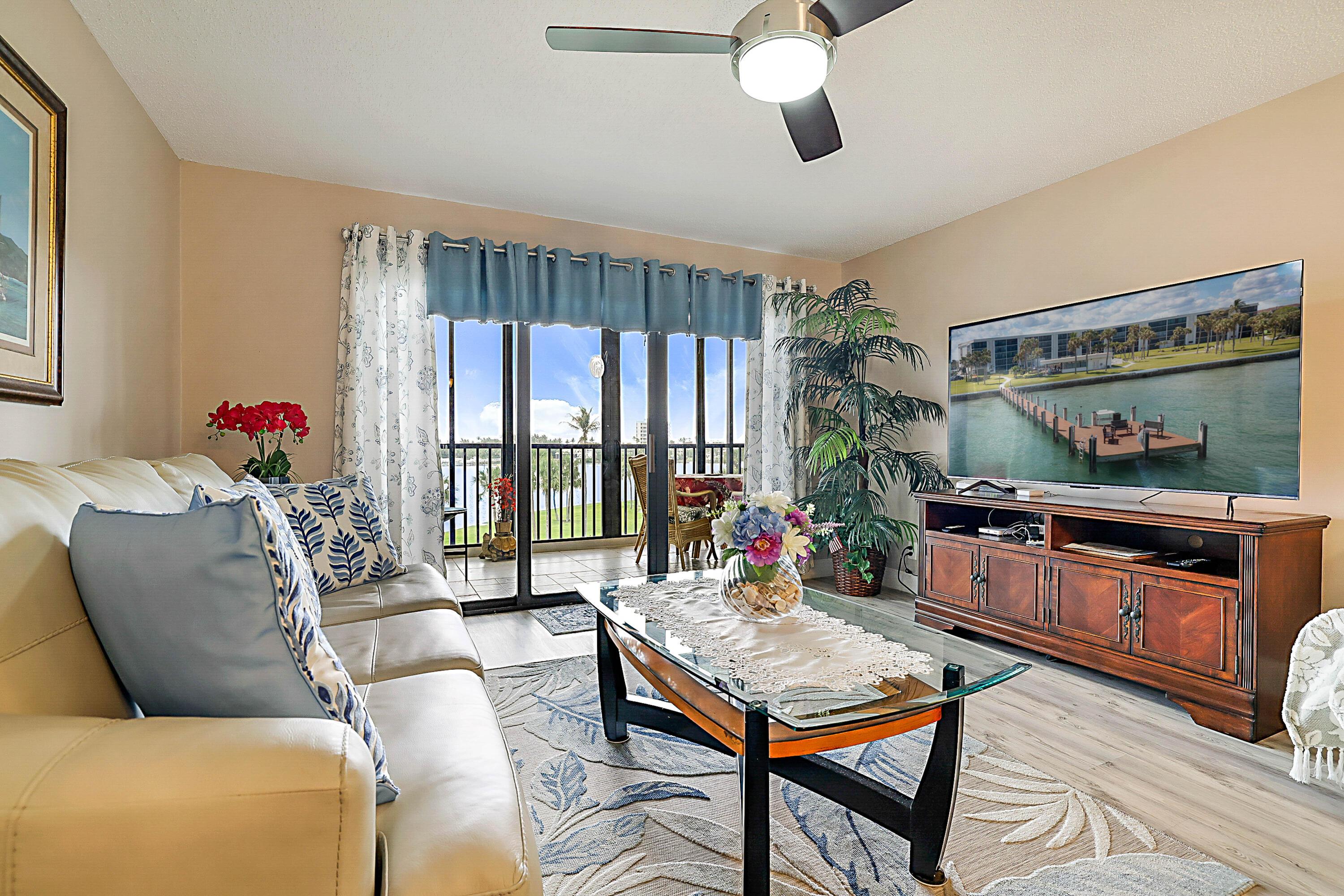 Image 4: 300 Intracoastal Pl Apt 403-4