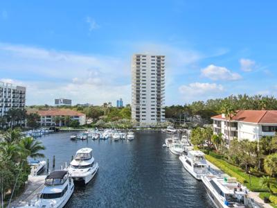 3200 Port Royale Dr