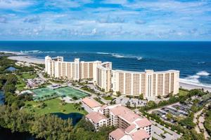 100 Ocean Trail Way