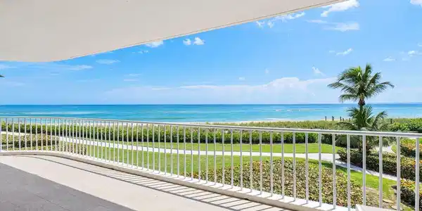 2001 SE Sailfish Point Boulevard