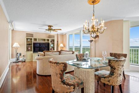 5049 N Highway A1a