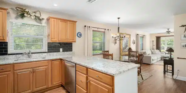 27 Vista Gardens Trail