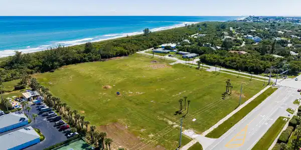 2600 N Highway A1a