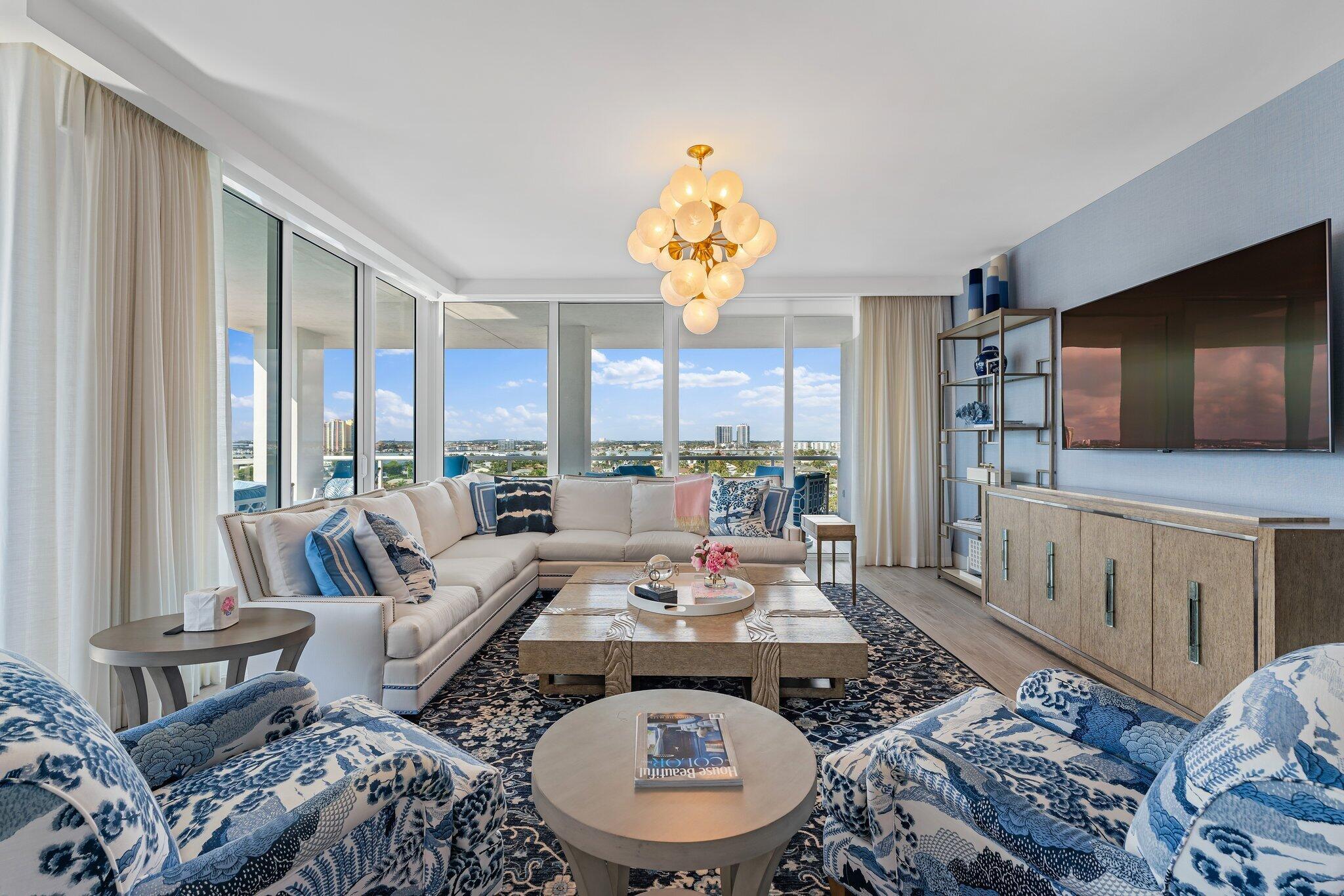 Image 4: Great Room