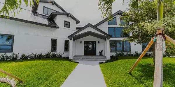 8111 S Indian River Drive