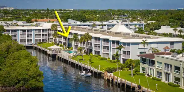 Image 2: 45_700_NE_Harbour_Terrace_Apt_231_45_mls