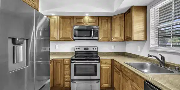 Image 4: 7-web-or-mls-DSC01286