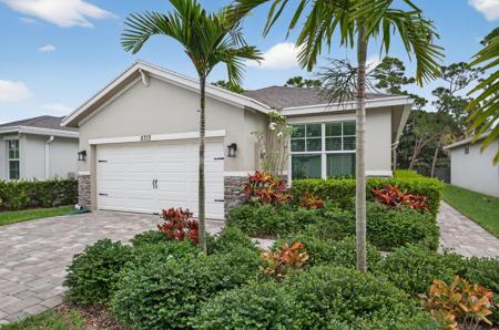 5713 SE Kawana Trail