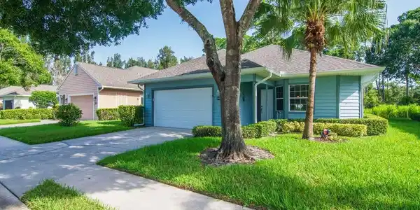 340 Tamarind Pl