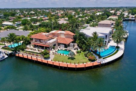 2850 NE 44th Street