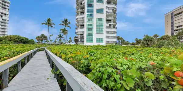 2800 N Highway A1A