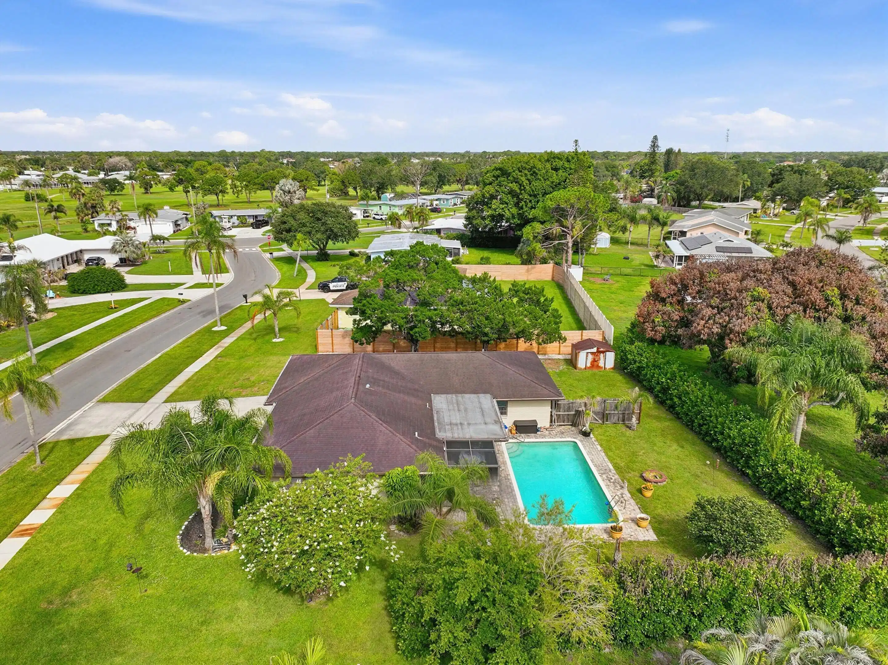 Image 1: 38_03_dji_0897_898_899_900_901