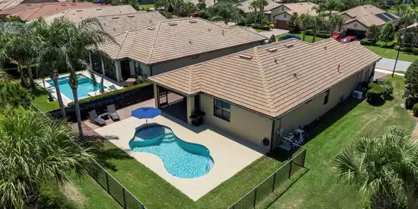 215 SE Courances Drive
