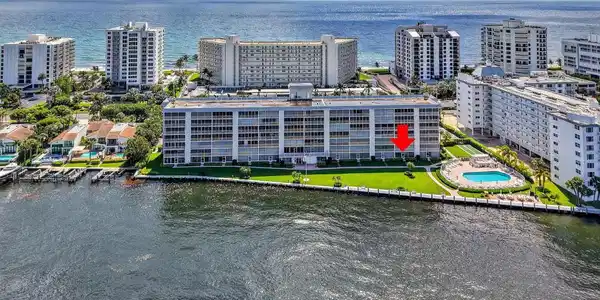 3100 S Ocean Boulevard