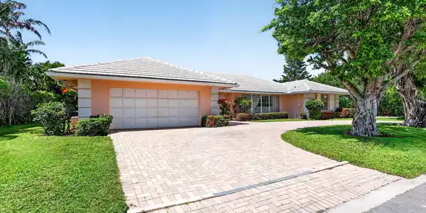 Image 4: 4-web-or-mls-5P1A6286