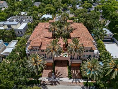 31 SE 10th Avenue
