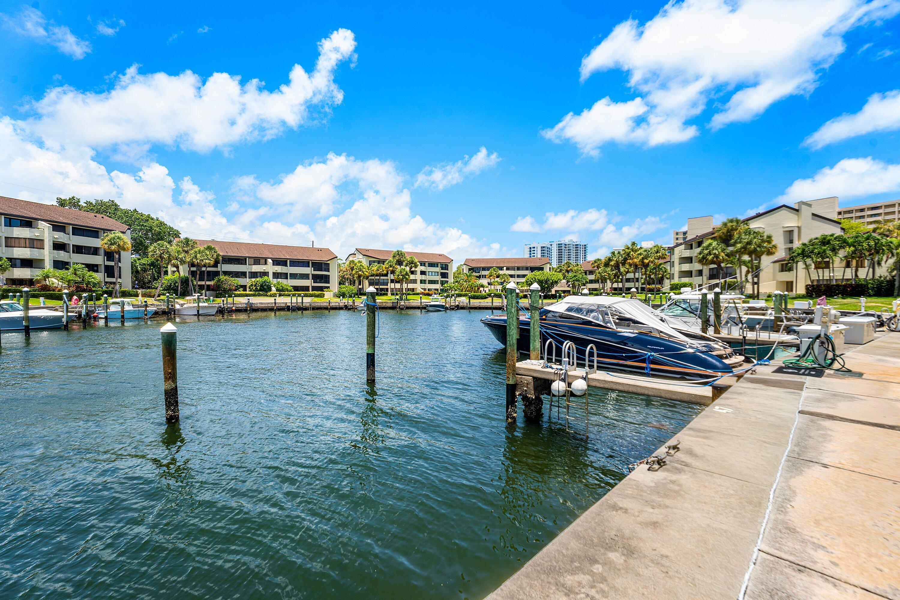 Image 1: 060-1125MarineWayEast-J3L-NorthPalmBeach