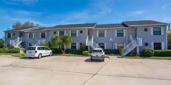 1801 Indian River Boulevard