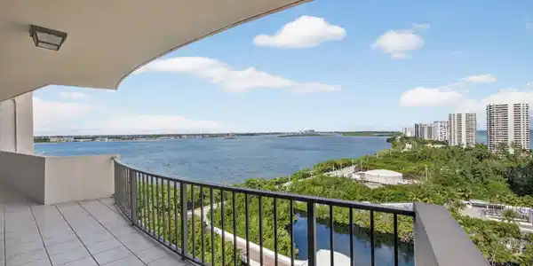 4200 N Ocean Drive