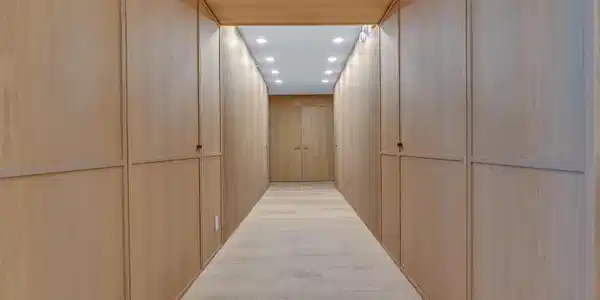 Image 2: Foyer