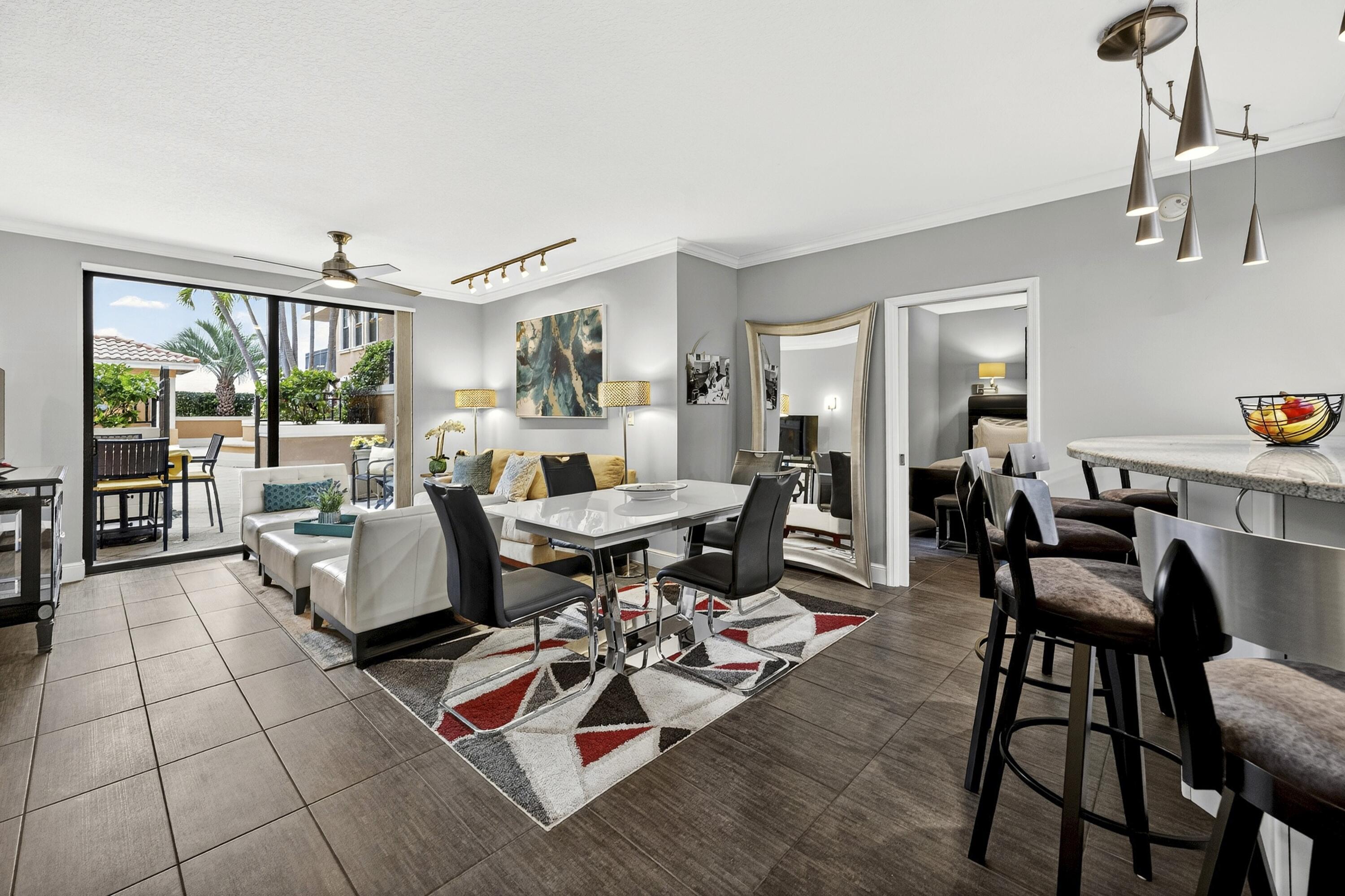Image 4: 004_Open Floor Plan