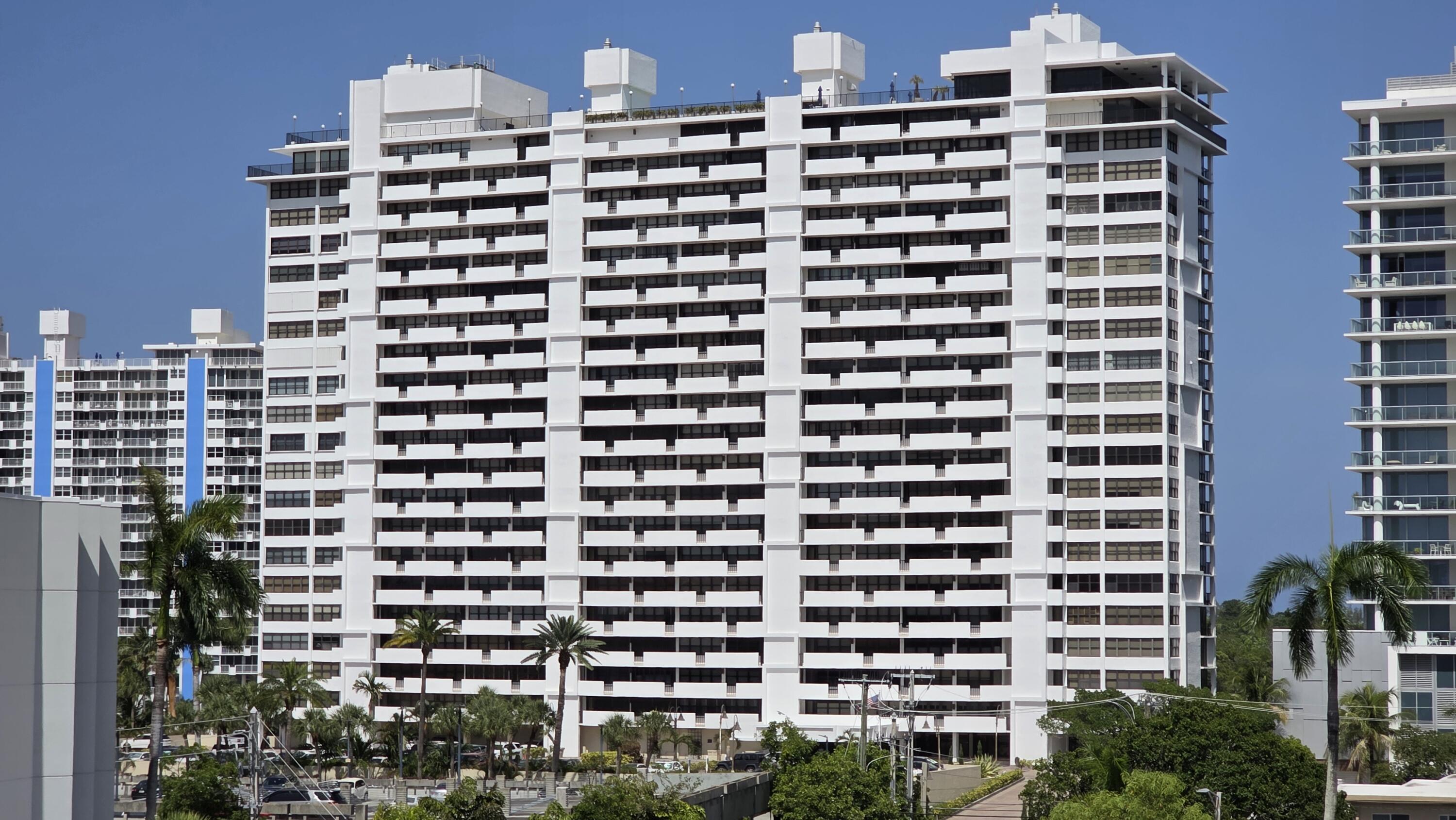 Image 2: Corinthian On The Intracoastal
