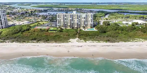 3200 N Highway A1a