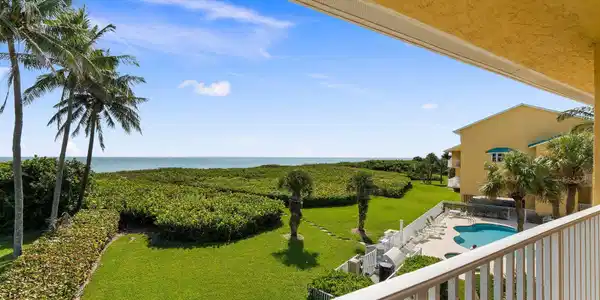 1550 S Ocean Drive