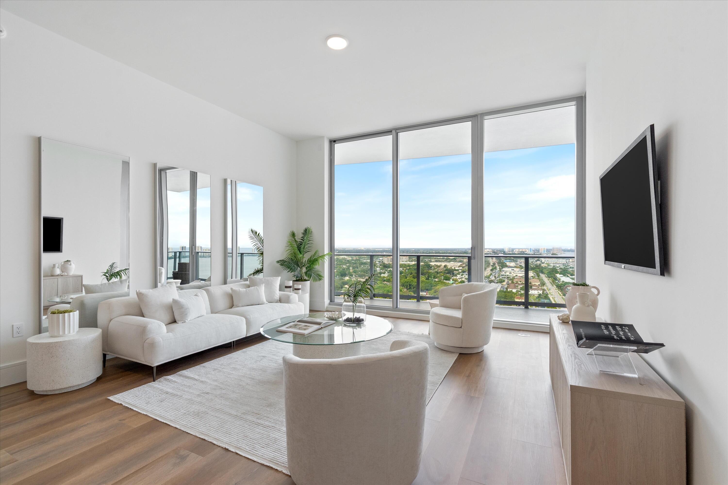 Image 4: 04-220 Lake Shore Drive #2305 Lake Park,