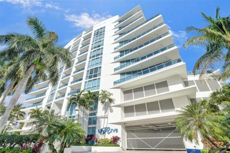715 Bayshore Dr