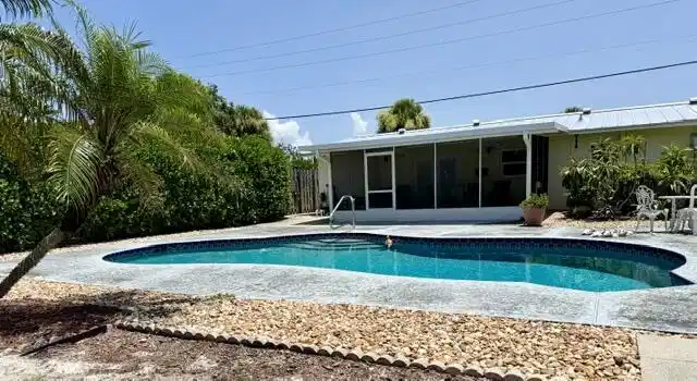 Image 1: close to a 1/4 acre of land!