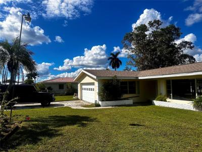 13826 River Forest Dr.
