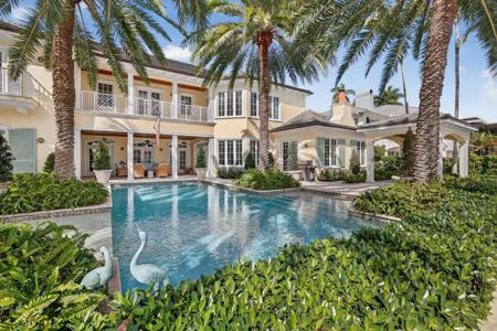 710 Isle Of Palms Drive