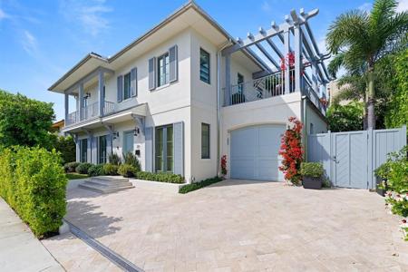221 Oleander Avenue