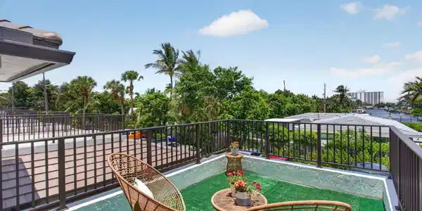 Image 2: Rooftop Deck