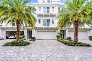 110 Water Club Court N